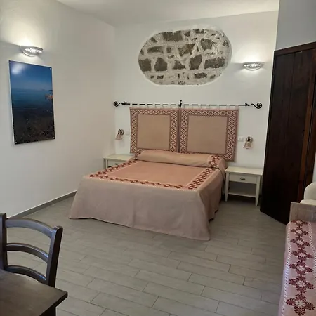 Affittacamere Acabara Di Carlo Izza * Alghero
